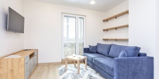 Минск: Апартаменты Квартира на сутки Маяк Минск Метро 5 мин Wi-Fi Кондиционер Кухня объединена с жилой зоной Отдельная спальня Отчётные документы