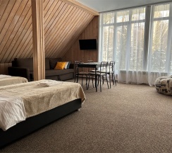 Люкс с видом на горы в Высота 609