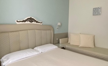 Трёхместный номер Classic в JR Hotels Oriente Bari
