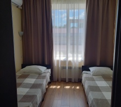 Номер эконом с 2 односпальными кроватями в Мезонин