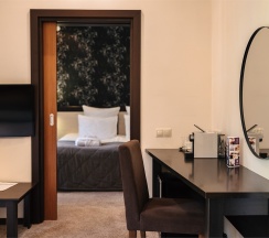 Джуниор сьют вид на озеро в Вереск