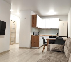 2-комнатные апартаменты улучшенные в Panda Home (Панда Хоум) на улице Харьковская 74