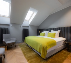 Полулюкс на мансардном этаже в Генрих