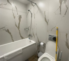 Апартаменты двухкомнатные четырехместные (улучшенные) без балкона в Polikariya