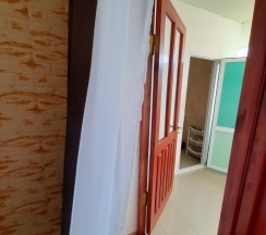 Двухместный номер Economy с балконом и с видом на море двуспальная кровать в Горная лаванда