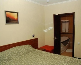 Двухместный семейный люкс двуспальная кровать в Атлант