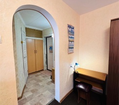 ул. Зверева д. 1 (1 комн.) 1Э. ECON в Гостиница 89 регион