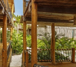 Двухместный номер Shizen Plunge Pool с видом на сад двуспальная кровать в Hotel Shibari Tulum - Restaurant & Cenote Club