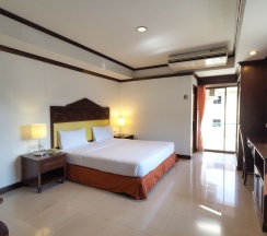 Номер Deluxe с балконом в Golden Villa