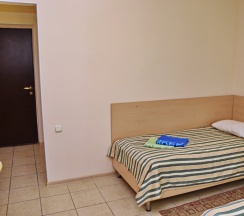 Двухместный полулюкс двуспальная кровать в Глафировка лэнд