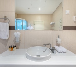Rockmond 64 Junior Suite 4 в Рокмонд