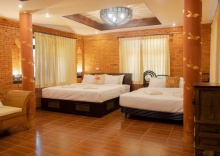 Номер Executive в Baan Tawai Lanna Resort