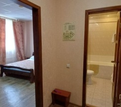 Двухместный номер 1 категории с двухспальной кроватью, полным сан. узлом в Фатима