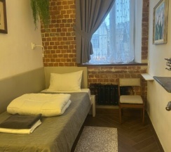 Одноместный номер с ТВ без удобств в Два гуся