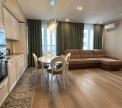 Апартаменты с гостиной и спальней с двуспальной кроватью в Sibgat Apartments