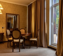 Suite Senior в Azimut Парк Отель&Спа Репино