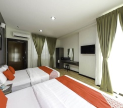 Люкс в Capital O 812 Hotel SMC Seksyen 13