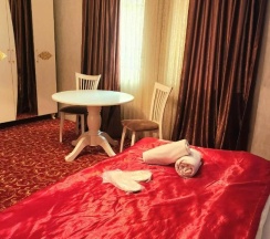 Двухместный номер Superior двуспальная кровать в Golden Rose Hotel