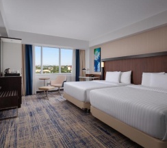 Двухместный номер двуспальная кровать в Courtyard by Marriott Tashkent