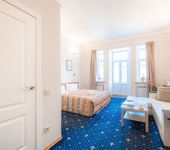 Премиум с Балконом в Александр Hotel