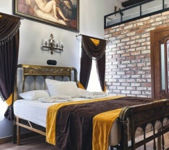 "Музей" вид на Соборную площадь в Дом Куприна в Кремле