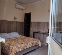 Четырёхместный полулюкс Comfort рядом с пляжем в Санди