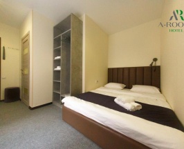 Номер стандарт с 1 двуспальной кроватью в A-rooms