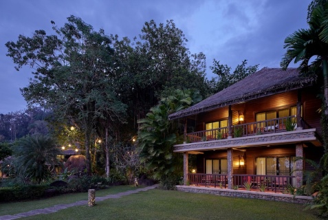 Као Лак: Курортный отель Khaolak Paradise Resort