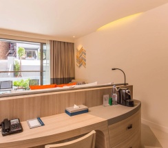 Номер SIS Over The Stella Pool в The SIS Kata Resort — Adult Only