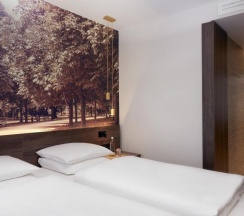 Двухместный номер Comfort двуспальная кровать в Hyperion Hotel Berlin