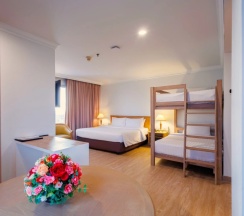 Трёхместный номер Deluxe в Prince Palace Hotel Bangkok