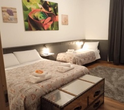 Трёхместный номер Comfort в Gira Guest House