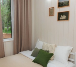 Бежевый дом в Мох