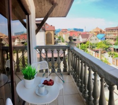 (32)Студия с балконом в Loft