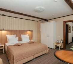 Двухместный полулюкс двуспальная кровать в Губернский