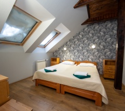 Двухместный номер Семейный Улучшенный 2 отдельные кровати в Вкс