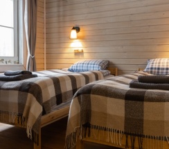 Шале с камином в Шале Мануки эн