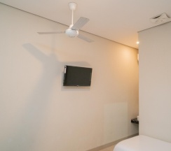 Двухместный номер Superior 2 отдельные кровати в Urbanview Hotel Bubusini Batu by RedDoorz