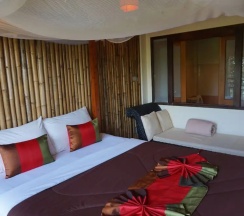 Двухместная вилла c 1 комнатой с видом на сад двуспальная кровать в Starwell Garden Home Resort