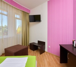 Стандарт семейный ПЛЮС с балконом в Диса