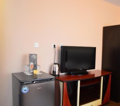 Полулюкс с балконом в Bon Bon Hotel