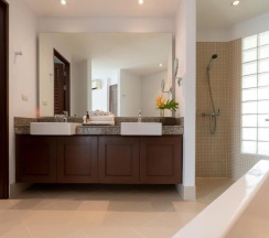 Люкс с 2 комнатами в Dewa Phuket Resort & Villas