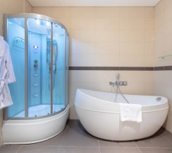 Rockmond 64 Junior Suite 4 в Рокмонд