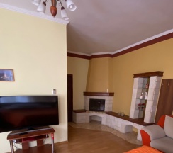 Стандартный трехместный номер в Ямал