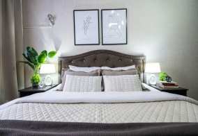 Апартаменты Пять Звезд на улице Сони Кривой 55 в Челябинске