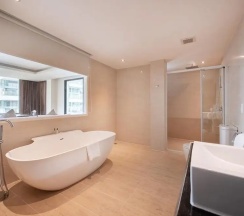 Люкс Deluxe в Hotel Mermaid Bangkok