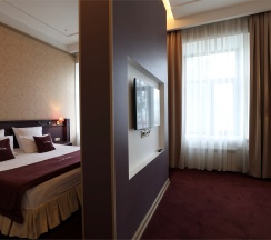 Люкс "Бридж" в The Bridge hotel