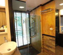 Семейная студия Deluxe в Phi Phi Nice Beach Hotel Hip