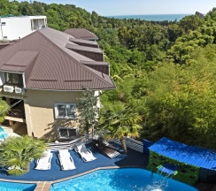 Двухместный Suite Apartment с видом на море и дендрарий двуспальная кровать в Delsochi