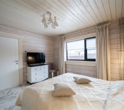 Дом из бруса с камином и баней из липы 4+2 в Snhaus
